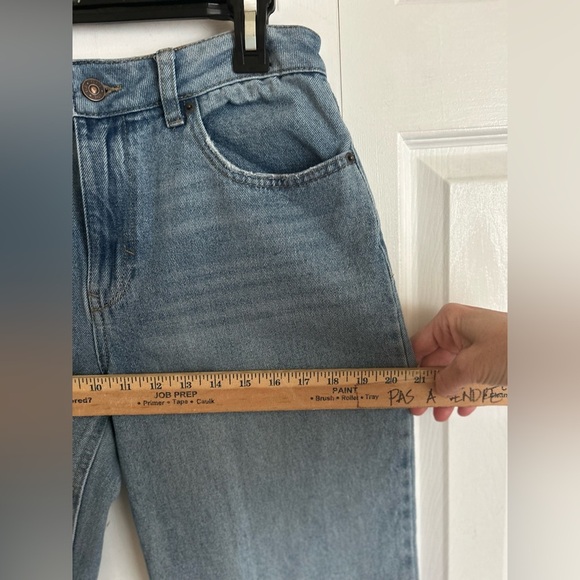 Super high rise cropped rewash jeans - Picture 5 of 11